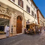 The Spanish Steps Apartment 67